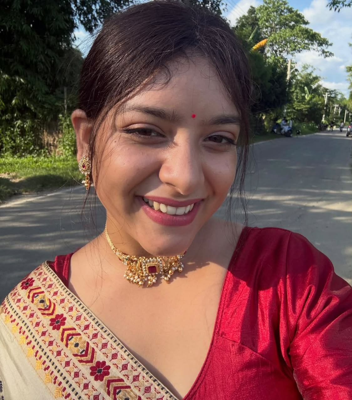 কাজের বৌদের গোপন আবেদন